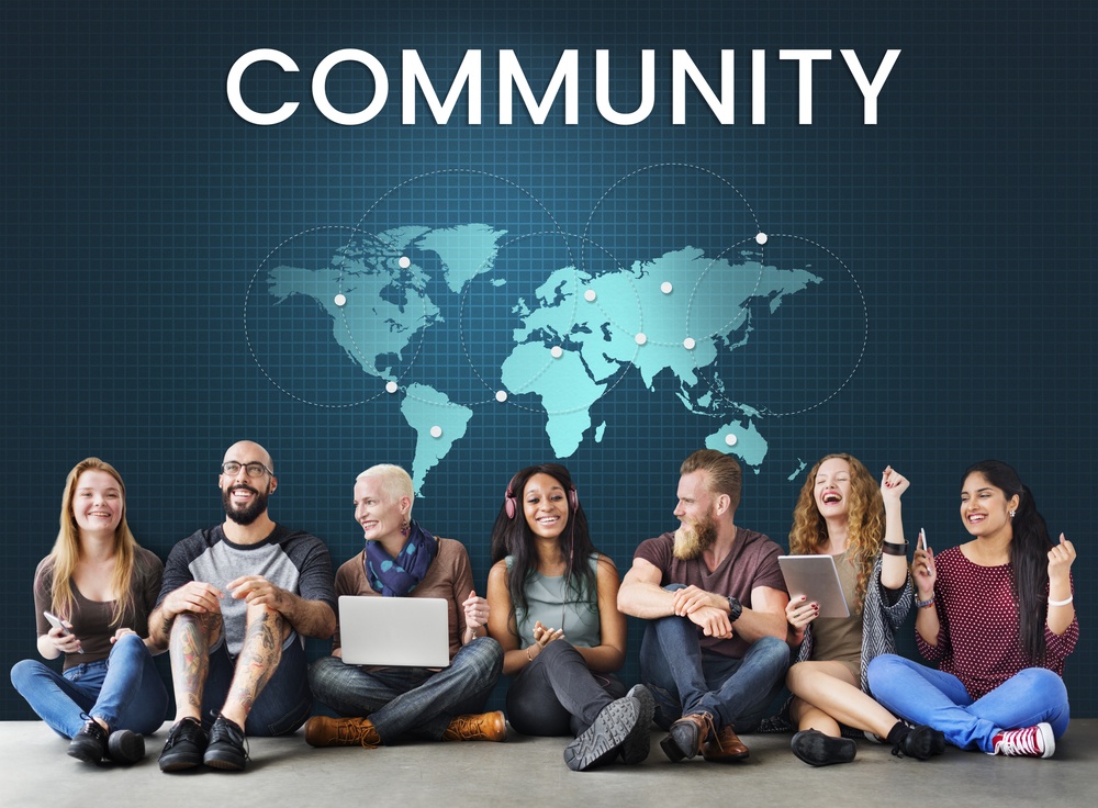 Online Presence Builds a Community Blog Image
