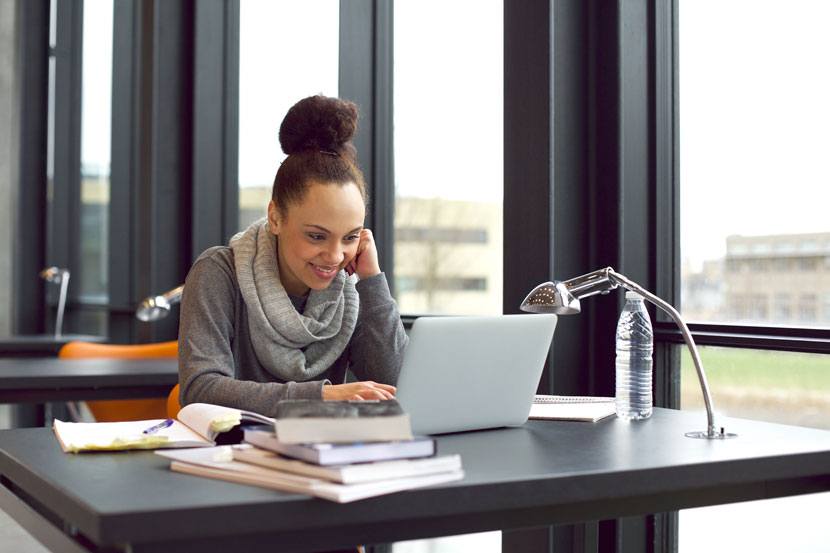 Woman-working-on-laptop